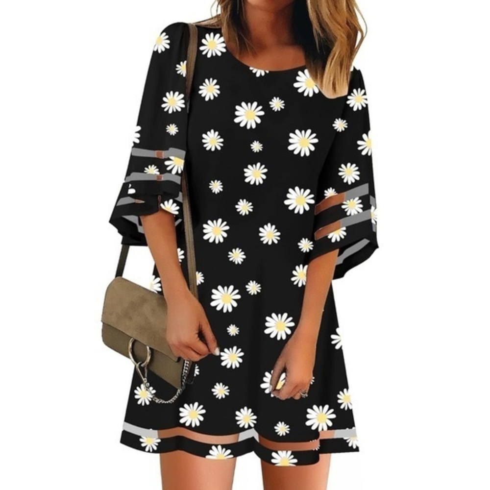 Fun Daisy Print Women's Dress!